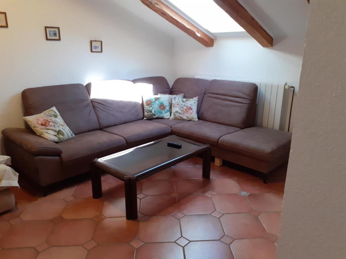 Guesthouse Ruza 센 외부 사진